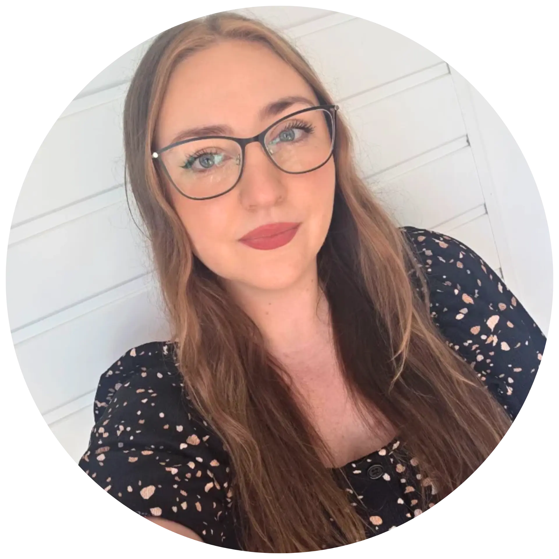 Becca, founder of raiya